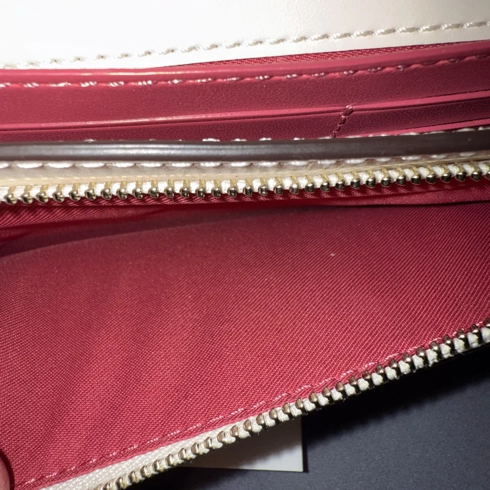 Coach Cream and Pink Floral Clutch - Picture 4 of 5